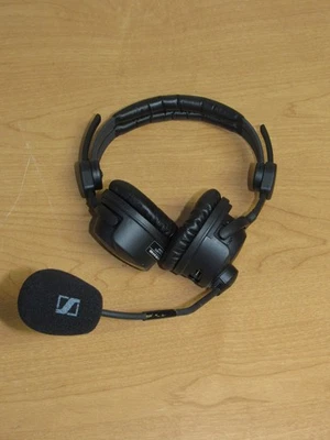Sennheiser HMD 26-II-600 Sportscaster Headset - HEADSET ONLY - BROKEN / UNTESTED - Image 1 of 4
