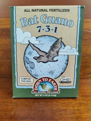 Fertilizante orgánico Down To Earth Bat Guano 7-3-1 4 oz (.12 kg). Caja pequeña. Foto 1 de 4