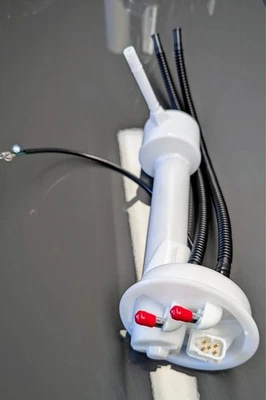 For 1979-1991 BMW 528i 1982-1988 BMW 528e 16141179798 FUEL SENDING UNIT ASSEMBLY - Image 1 of 4