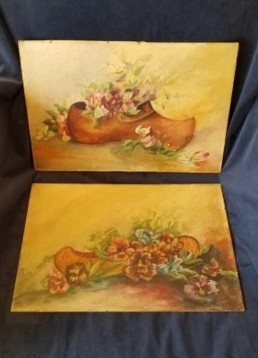 Antiguo par de pinturas acrílicas folclóricas holandesas sobre panel de cartón  Foto 1 de 4