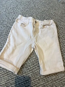 Gap Kids Pink Bermuda Girls Reg 12 Adjustable Waist Mid Rise 9" Inseam  Shorts - Picture 1 of 5