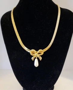 Monet Gold Tone Herringbone Choker Bow Pendant Teardrop Pearl Hook Closure 14"' - Picture 1 of 10