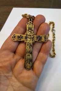 Tortolani modernist gold tone necklace with fixed cross - Picture 1 of 6