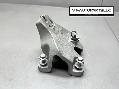 ⭐️2016 - 2020 JAGUAR XF 3.0L RIGHT PASSENGER SIDE ENGINE MOTOR MOUNT BRACKET OEM - Image 1 of 4