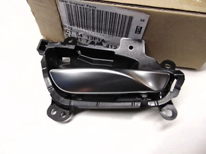 NEW Genuine BMW 1 2 M2 F87  F20 F21 F22 F23 Front Right Inner Door Handle  - Picture 1 of 4