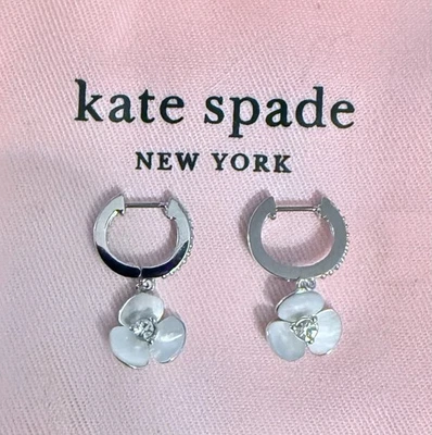 Pendientes florales KATE SPADE tono plateado pavé y madreperla nuevos con etiquetas Foto 1 de 4