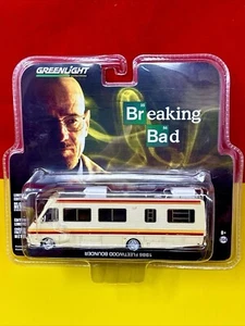 Greenlight Breaking Bad 1986 Fleetwood Bounder RV Motorhome 1:64 TV  New 2015 - Picture 1 of 9