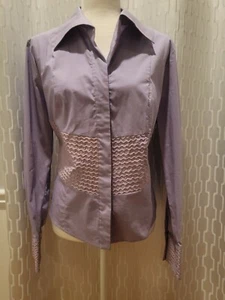 Neu mit Etikett DS ESSENTIALS DAMEN-TOP MIT KNÖPFEN LILA CHEVRON-DESIGN GRÖSSE XL - Bild 1 von 8