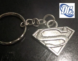 DC Comics 1960s SUPERMAN Retro Shield Logo Movie Keychain man of steel cosplay - Picture 1 of 4
