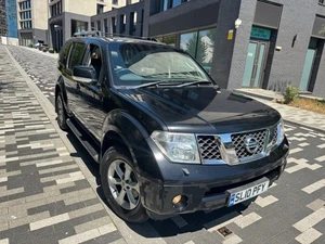 2010 NISSAN PATHFINDER TEKNA 2.5 DCI STATIONWAGON 6 SPEED MANUAL BLACK 7 SEATER - Picture 1 of 20