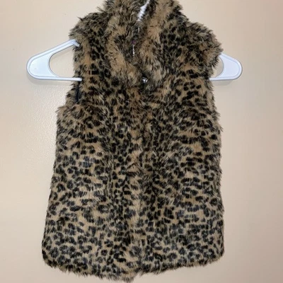 Colete sem mangas de pele sintética com estampa de leopardo Cherokee tamanho 7/8 crianças férias de inverno - Imagem 1 de 4