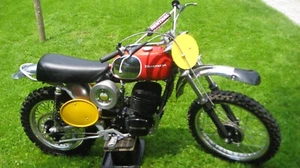 Husqvarna 400 Motorrad Oldtimer Cross - Bild 1 von 13