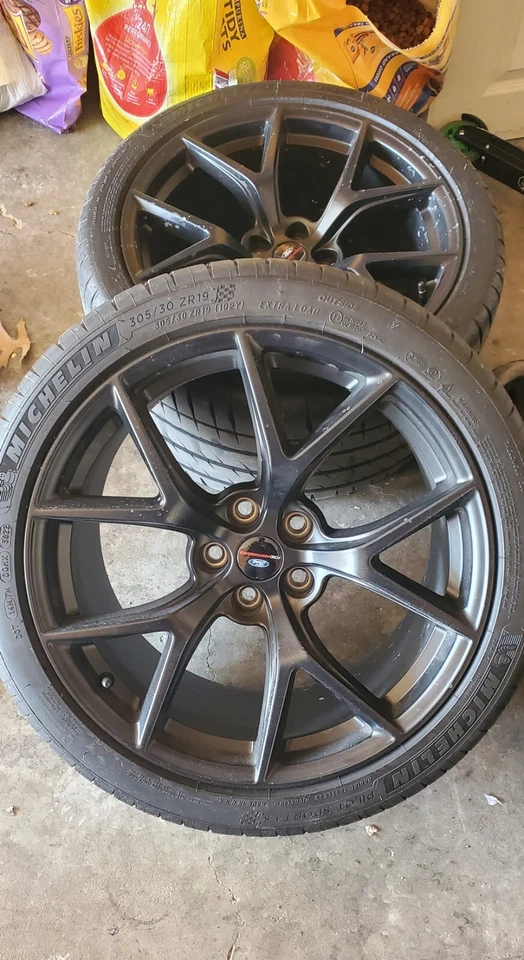 Mustang Gt Pp2 Front Wheels And Tires - Image 1 of 1