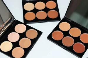 SLEEK CREAM CONTOUR KIT - Multi Shades Available - Picture 1 of 4
