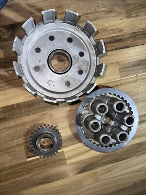 Cesta de embrague 78 Suzuki RM400 RM 400 engranaje Foto 1 de 4