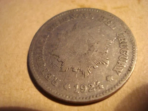 1924 Uruguay 5 Centesimos 5g Copper Nickel KM21 Poissy Mint France - Picture 1 of 6