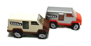 Lot of 2 = 1978 Tonka 4" Metal/Plastic Vans = Brown/tan & Silver/red - USA made - Picture 1 of 9