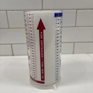 Pampered Chef Plunger Measuring Cup - Picture 1 of 8