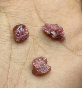 Lot SPINELL Kristall ( 3.2 gr ) Spinel Crystal, Mahenge Tanzania - Picture 1 of 1