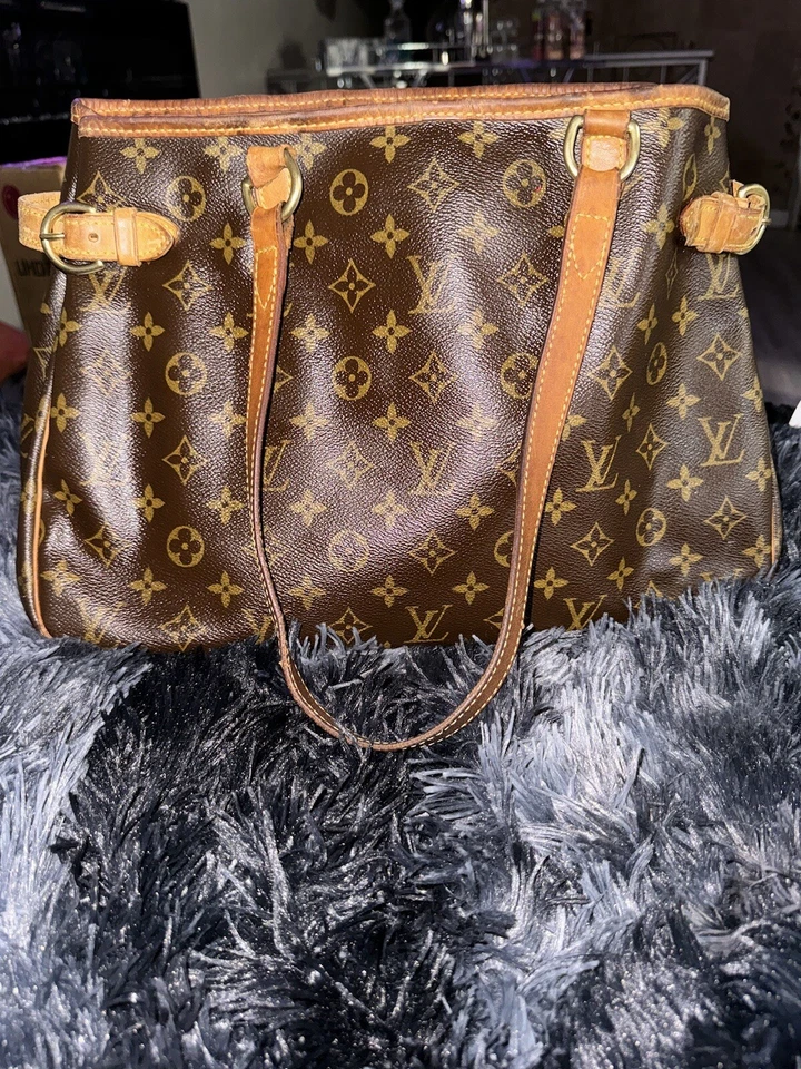 Bolsa de mão Louis Vuitton Batignolles monograma horizontal lona ombro - Imagem 1 de 4