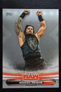 2019 Topps WWE RAW Silver Parallel ROMAN REIGNS /25 - Picture 1 of 2