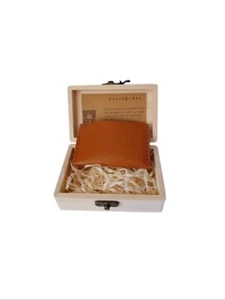 Brown mini wallet made of genuine vegetable-tanned leather. Entirely handmade. - Picture 1 of 5