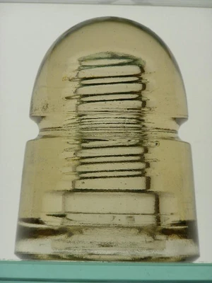 CD 145 [10] No embossing straw glass "beehive" insulator from Canada - Image 1 of 4