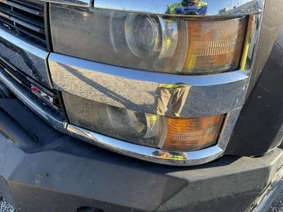Driver Headlight Chrome Bezel Fits 15-19 SILVERADO 2500 PICKUP 5248029 - Image 1 of 4
