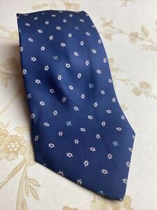 Cravate en soie italienne E. Marinella Napoli bleu géométrique 9 cm