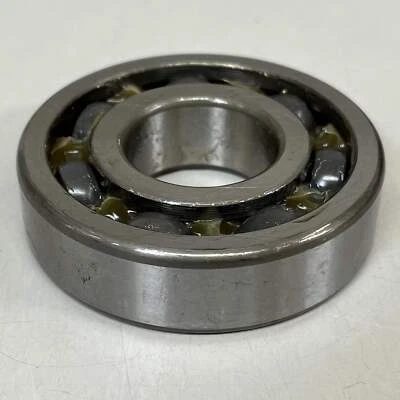 Rodamiento de bolas radial HONDA 63/28 ATC125M ATC200S ATC200X NX125 OEM 91009-HC0-003 Foto 1 de 4