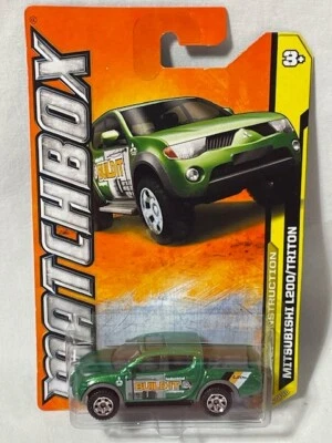 Matchbox Mitsubishi L200 Triton Pickup Truck, MBX Construction, Green, 1/64 - Image 1 of 3