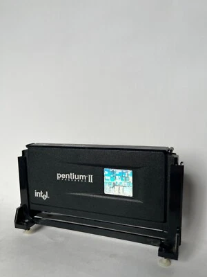Intel PROCESSOR PENTIUM 2 || slot SL2U4 Vintage - Image 1 of 4