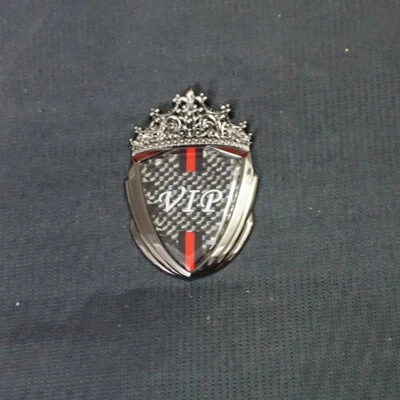 1x Negro Brillante VIP Fibra de Carbono Metal Emblema Calcomanía Insignia Motores 4x4 SUV Foto 1 de 4