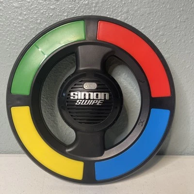 Simon Says Swipe Electronic Handheld Memory Game Toy Hasbro Tested & Works! - Image 1 of 3
