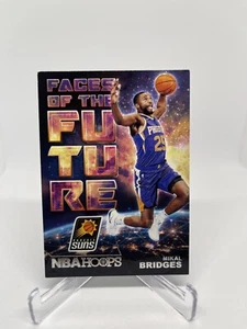 2018 NBA Hoops Mikal Bridges Gesichter der Zukunft #10 SONNEN/Netze - Bild 1 von 2