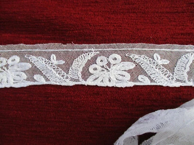 Dentelle ancienne 1925 de bordure tulle brodé fougères 2,0 m x 3 cm - Photo 1/2