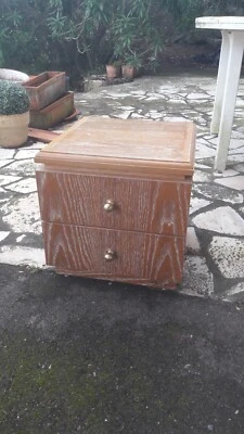 Petit meuble bois massif 2 tiroirs fabriqué par Pierron Leveque - Photo 1/4