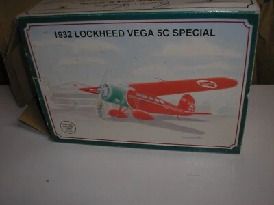 NICE Vintage 1932 Lockheed Conoco Vega 5C Special Airplane BANK Free SHIPPING - Image 1 of 4