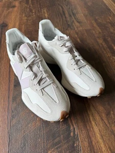 New Balance 327 Women Sneakers Shoes White/Pink WS327OR SZ 8 NEW - Picture 1 of 5