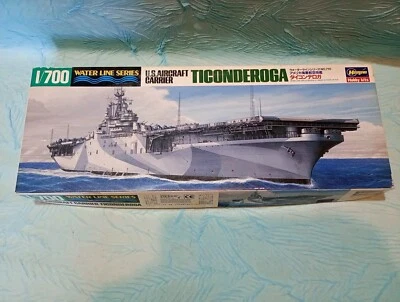 1/700 US Navy Aircraft Carrier Ticonderoga Modellino Nave Da Montare - Immagine 1 di 4