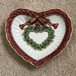  Fitz & Floyd NOEL COLLECTION  - Heart Shaped Holiday Christmas Dish 8” - Picture 1 of 3