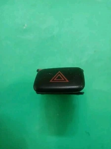 98-02 Toyota Corolla dash emergency hazard switch push button 157962, TR9501 - Picture 1 of 12