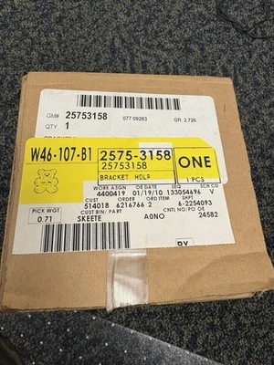 OEM GM 2004 2009 SRX RH SUPORTE DE FAROL GM # 25753158 NOS NOVO - Imagem 1 de 3