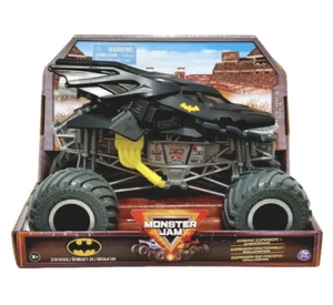 MONSTER JAM BATMAN SERIES 16 TRUE METAL 1:24 SCALE SPIN MASTER NEW - Picture 1 of 4