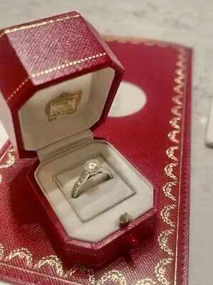 Anillo de compromiso Cartier solitario 1895 Foto 1 de 4
