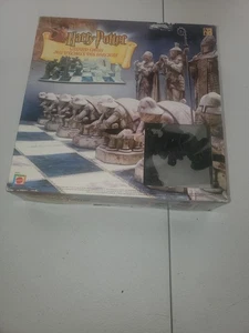 Harry Potter Wizard Chess Set Complete - Picture 1 of 9