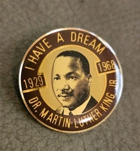 Prendedor de 3 botones políticos Dr Martin Luther King Jr I Have A Dream 1929 1968 - Imagen 1 de 6