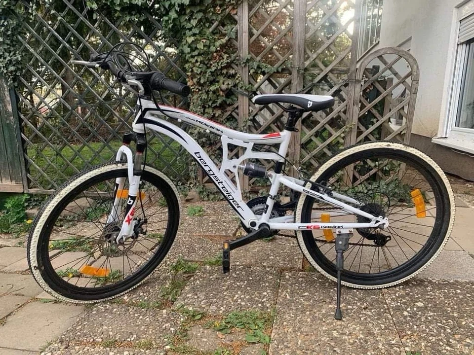 Knittlingen 75438 - Bild 1 von 1