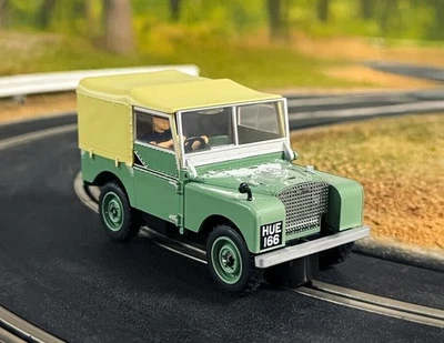 Scalextric Land Rover Series 1 - HUE 166 4x4 W/Lights 1/32 Scale Slot Car -C4600 - Image 1 of 4