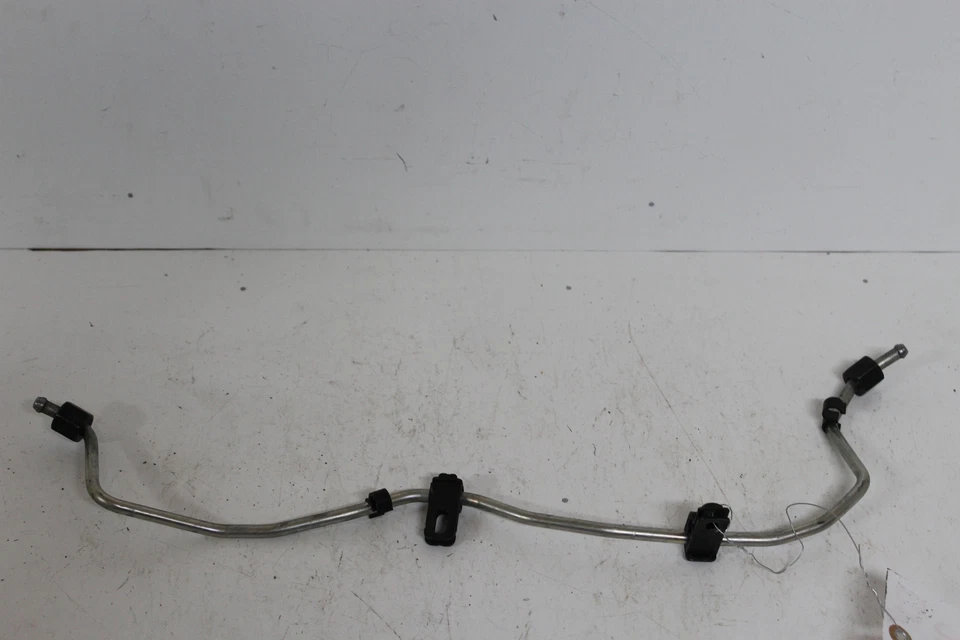 Líneas de combustible AUDI A6 14 Foto 1 de 3